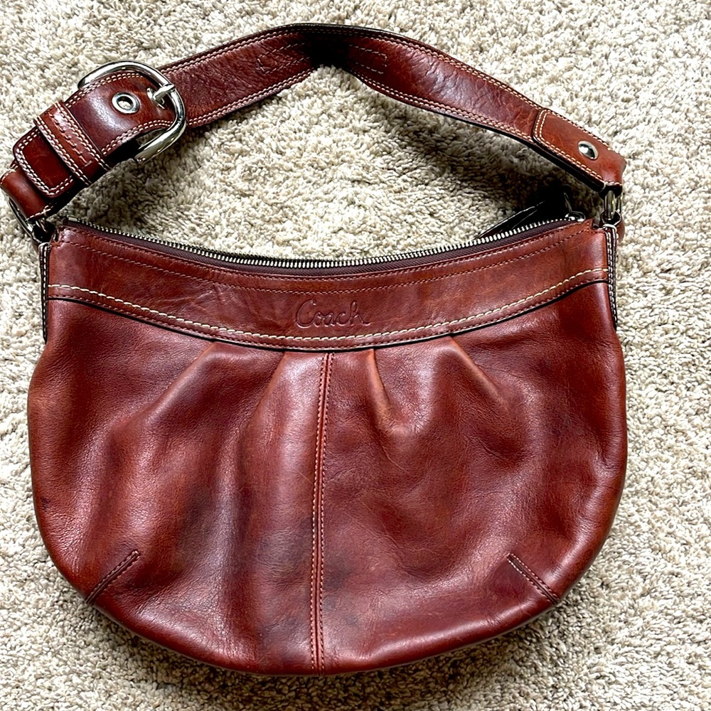 Coach (2009) Camel Pleated Leather Hobo Purse w/ Buckle